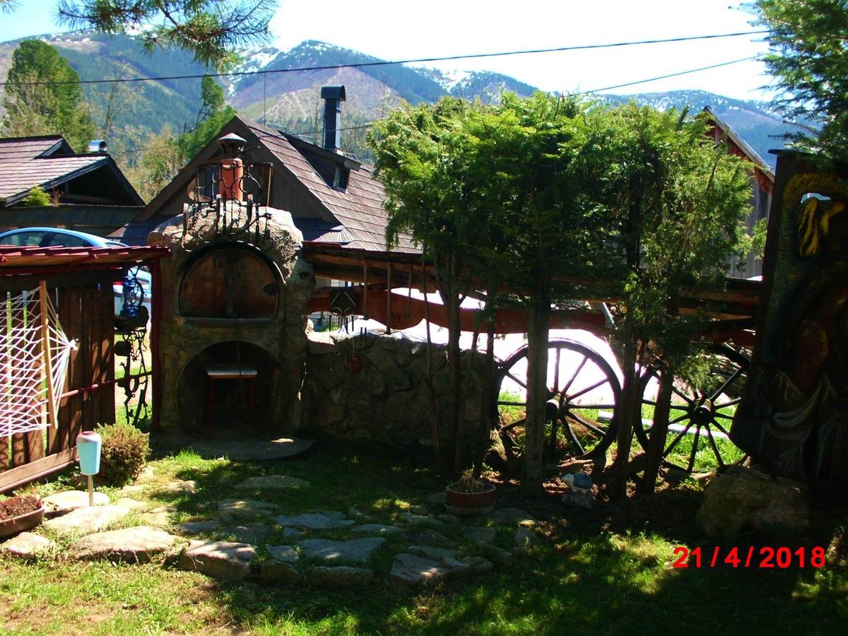Romanticka Drevenica Liptovska Osada Exterior photo